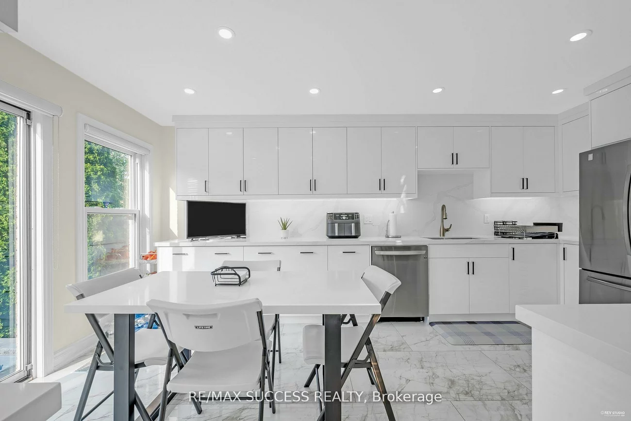 63, Blue Spruce, Sandringham-Wellington, Brampton