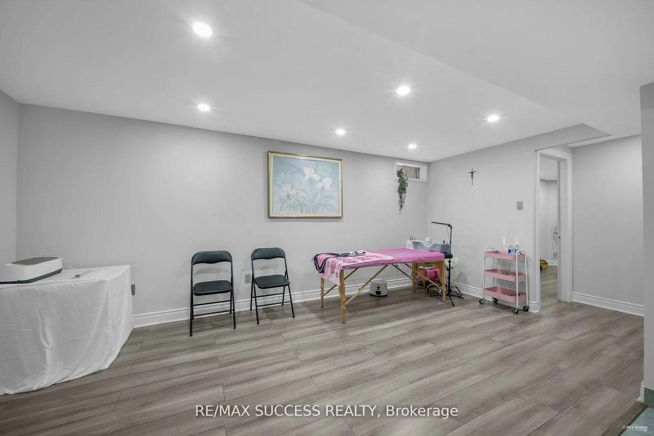 63, Blue Spruce, Sandringham-Wellington, Brampton