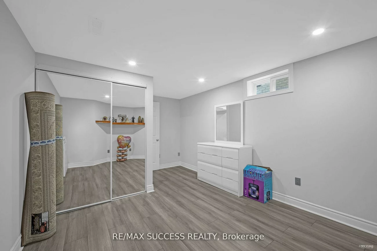 63, Blue Spruce, Sandringham-Wellington, Brampton