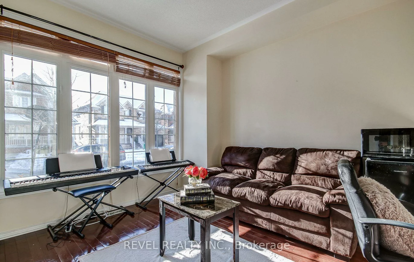 5, Treegrove, Fletcher's Meadow, Brampton