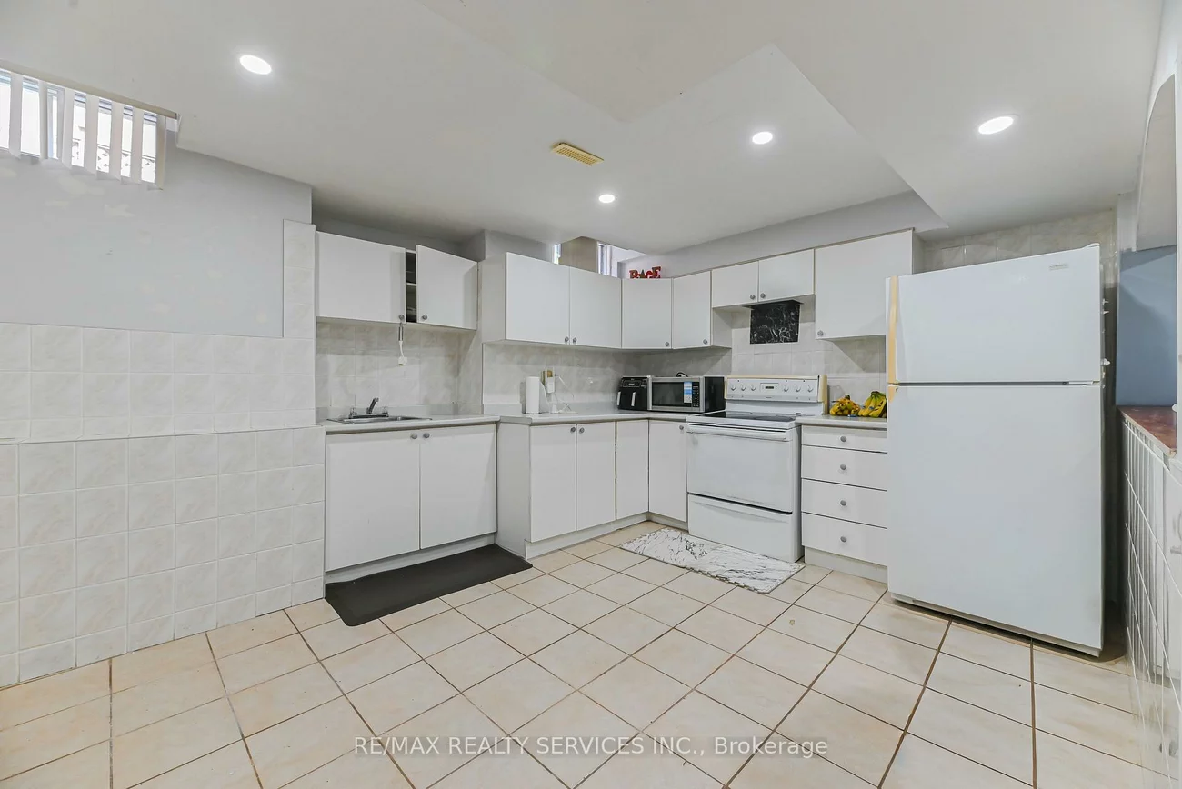 29, Leneck, Northwood Park, Brampton