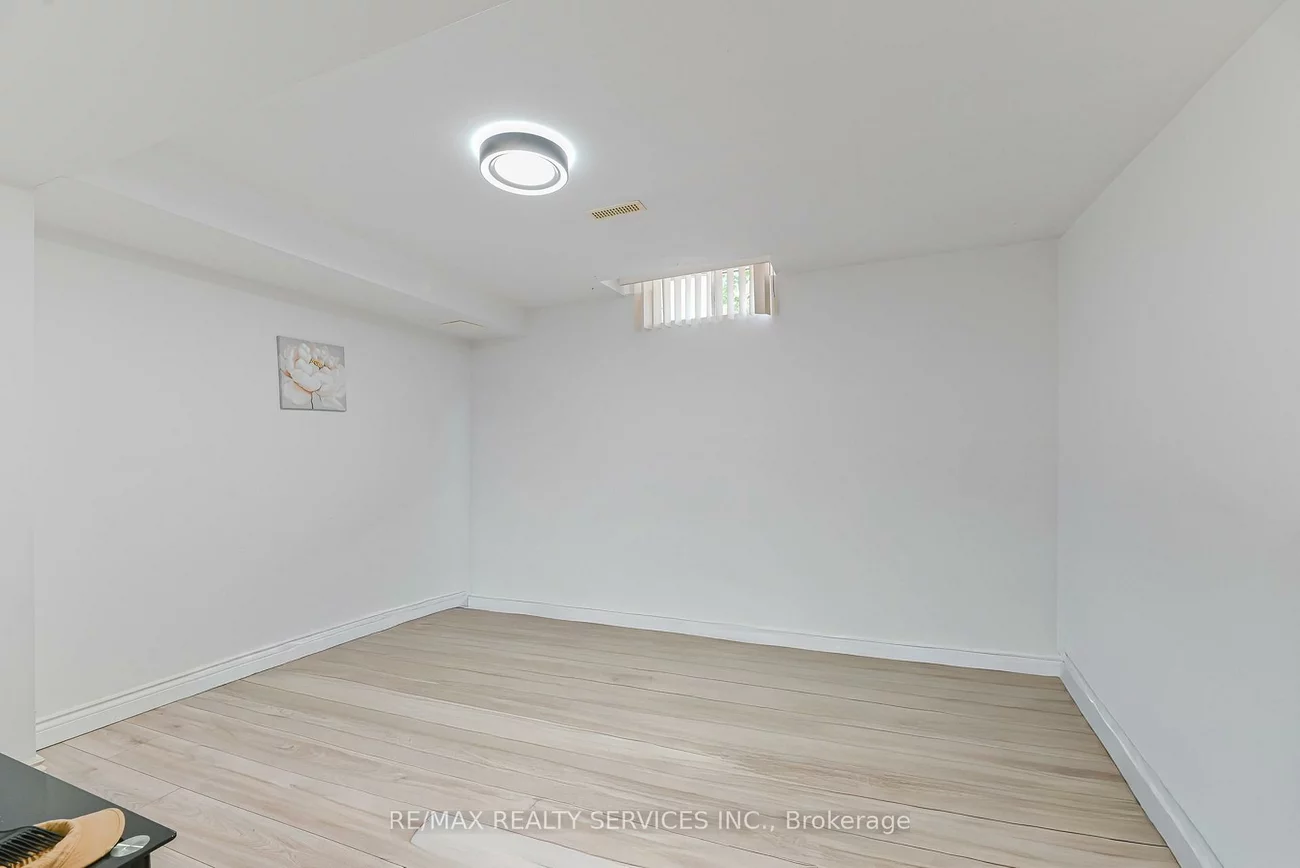 29, Leneck, Northwood Park, Brampton