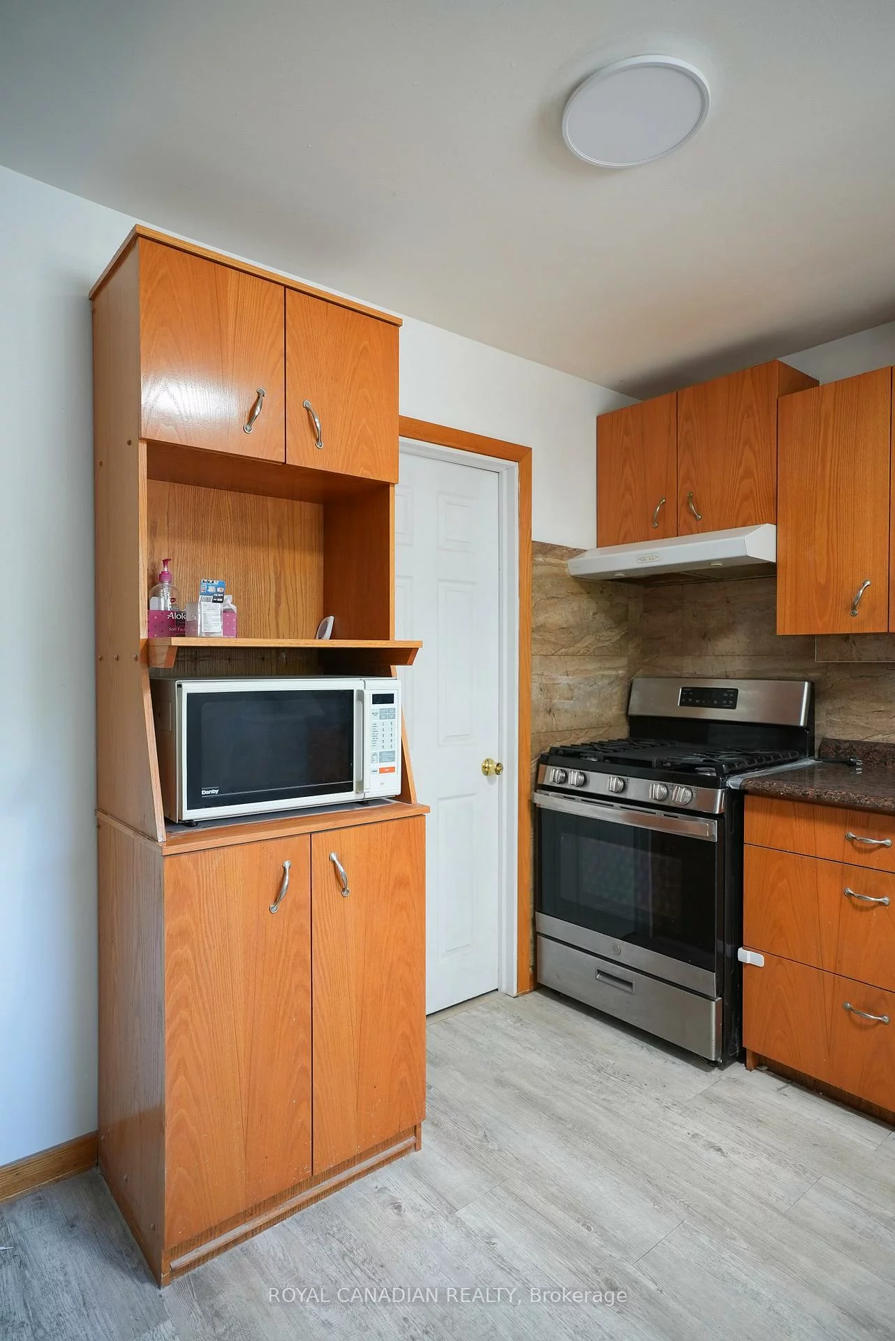 67, Sutherland, Madoc, Brampton