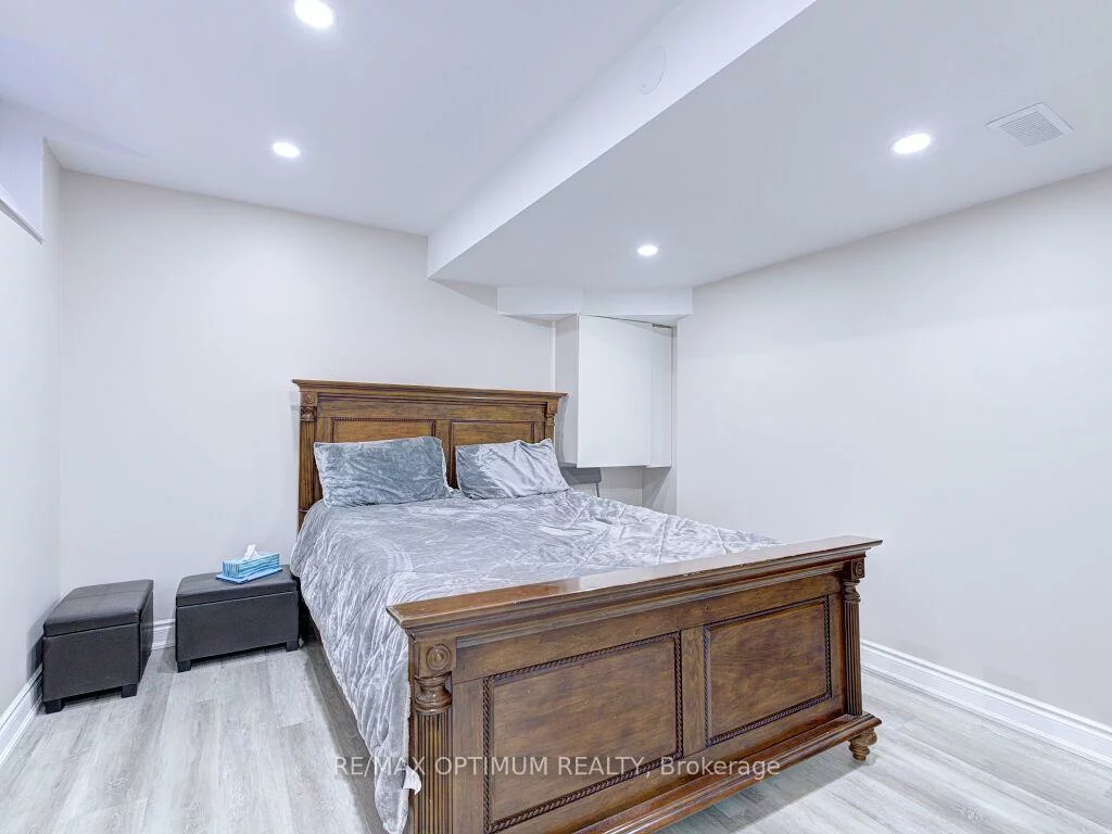 43, Rowland, Fletcher's Meadow, Brampton