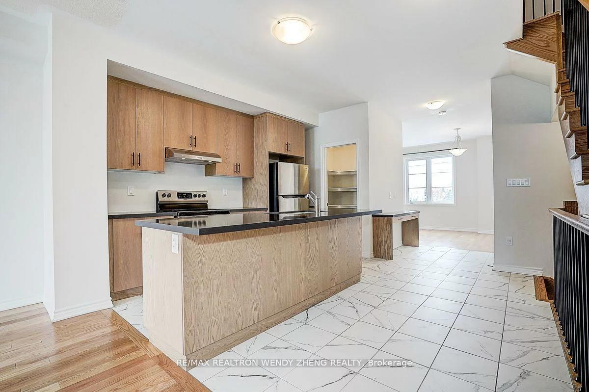 34, Vestry, Goreway Drive Corridor, Brampton