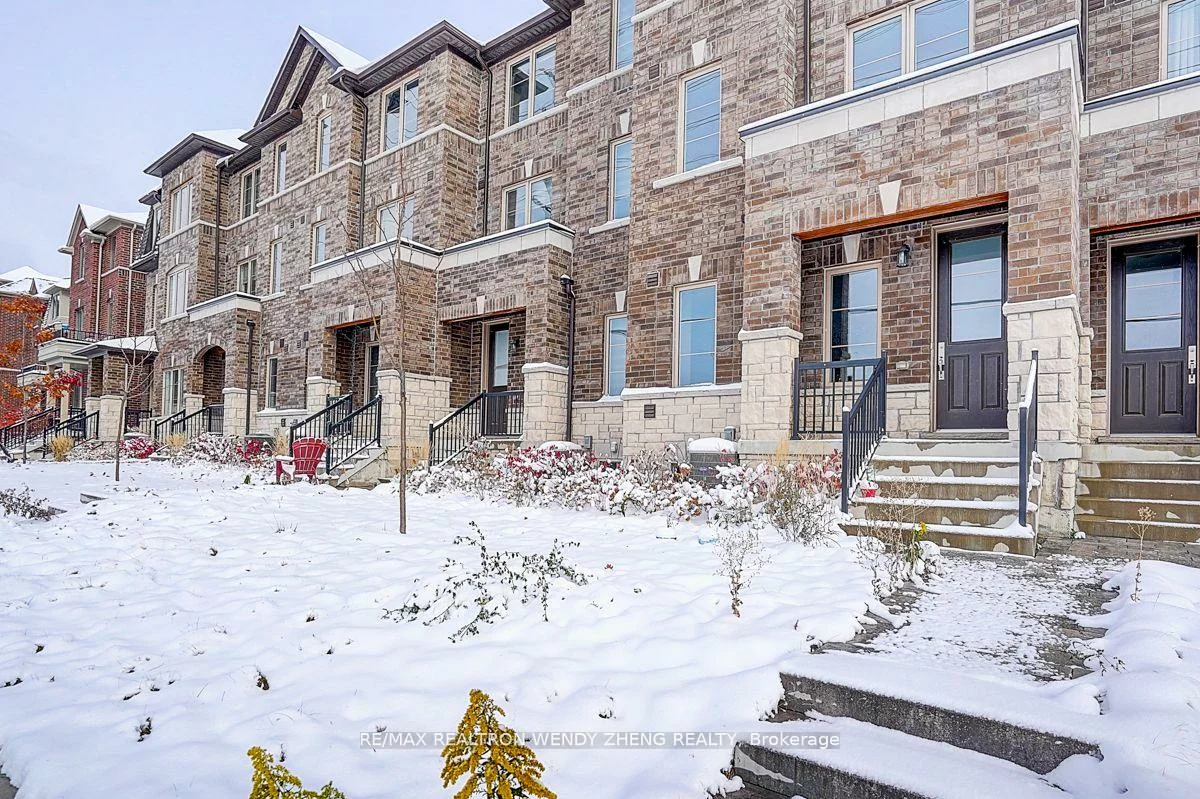 34, Vestry, Goreway Drive Corridor, Brampton