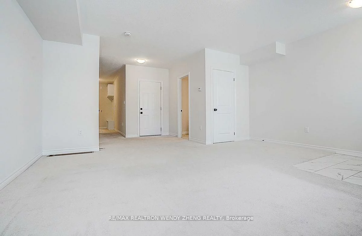 34, Vestry, Goreway Drive Corridor, Brampton