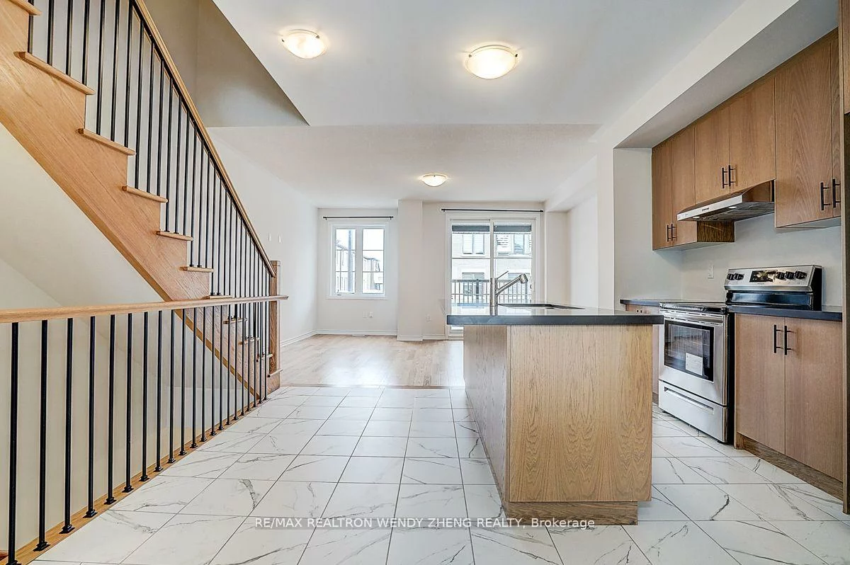 34, Vestry, Goreway Drive Corridor, Brampton