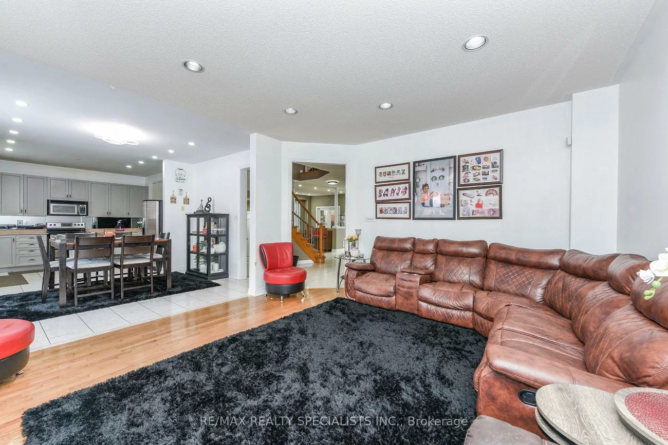 41, Madronna, Fletcher's Meadow, Brampton