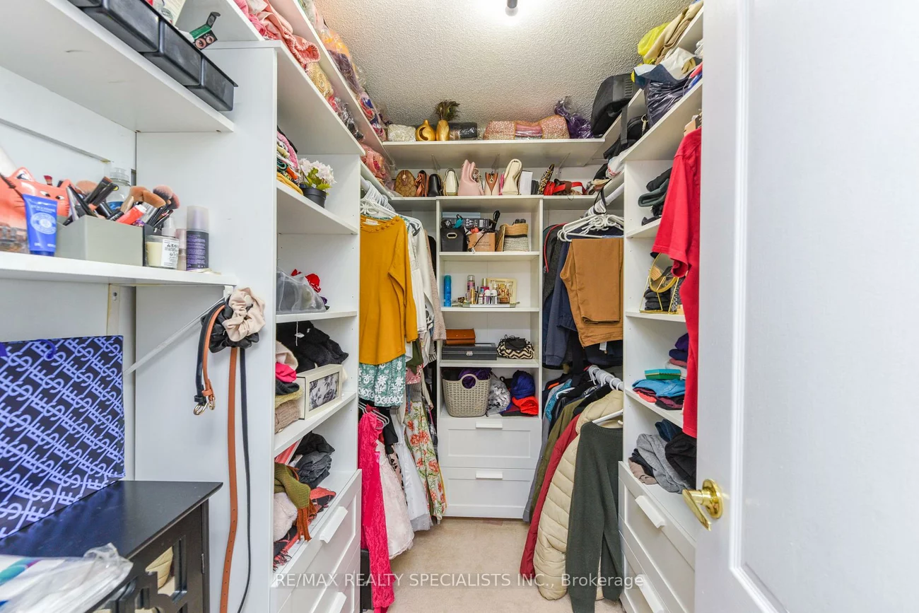 41, Madronna, Fletcher's Meadow, Brampton