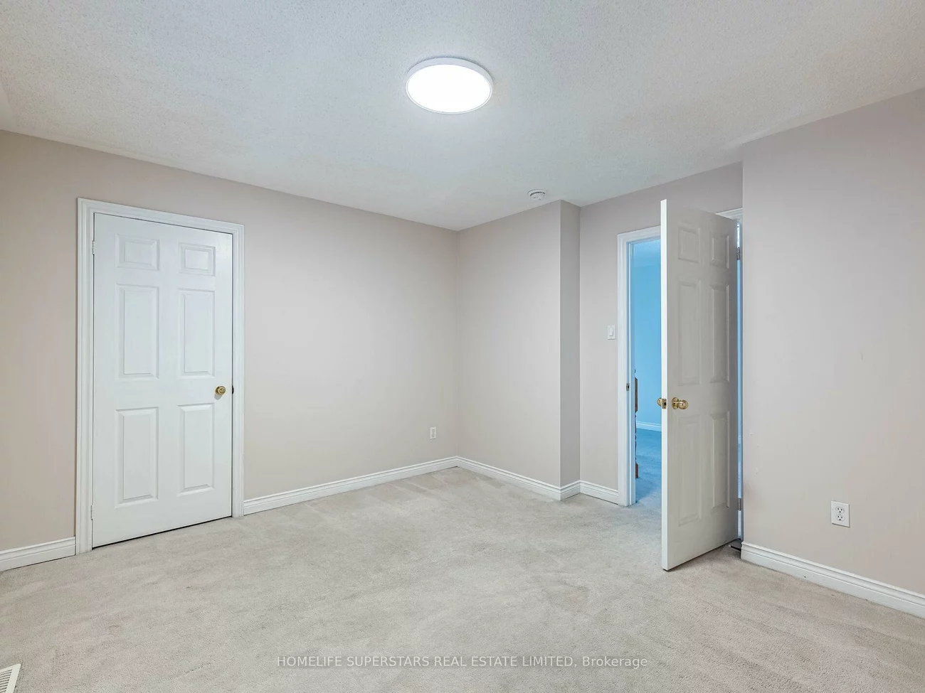 54, Hollybush, Sandringham-Wellington, Brampton