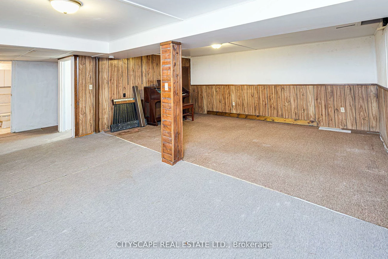 66, Vodden, Brampton West, Brampton