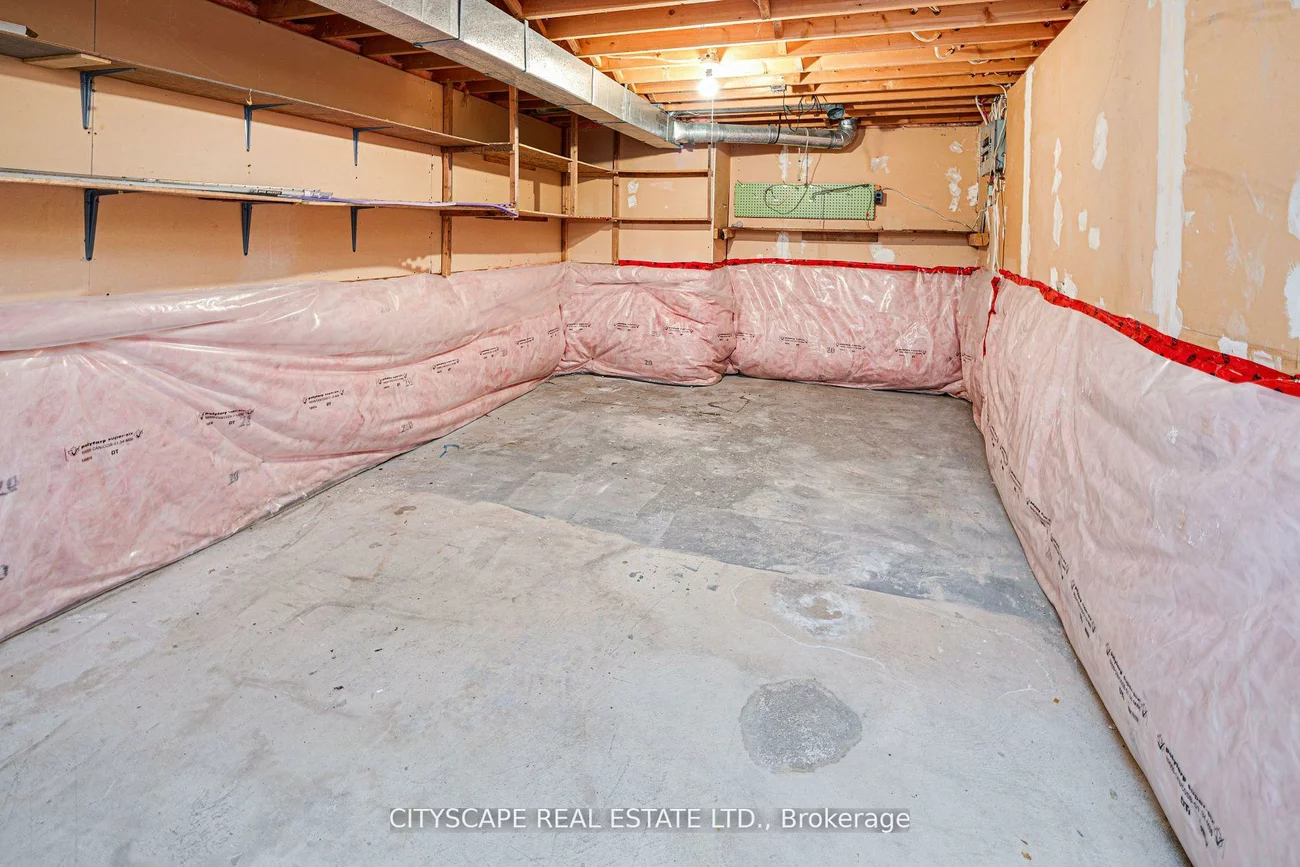 66, Vodden, Brampton West, Brampton