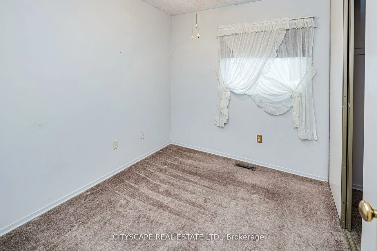 66, Vodden, Brampton West, Brampton