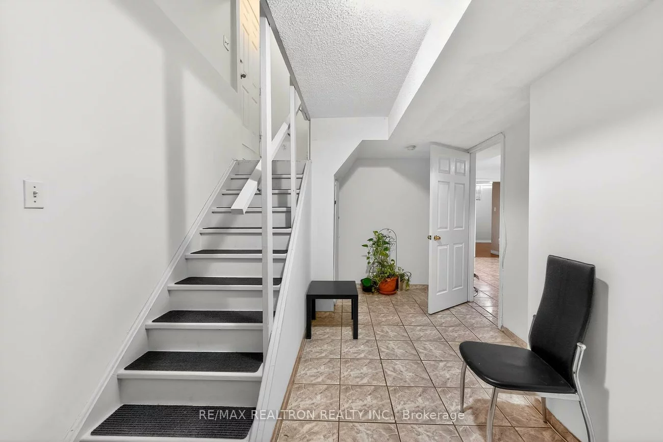 16, Pacific Wind, Sandringham-Wellington, Brampton