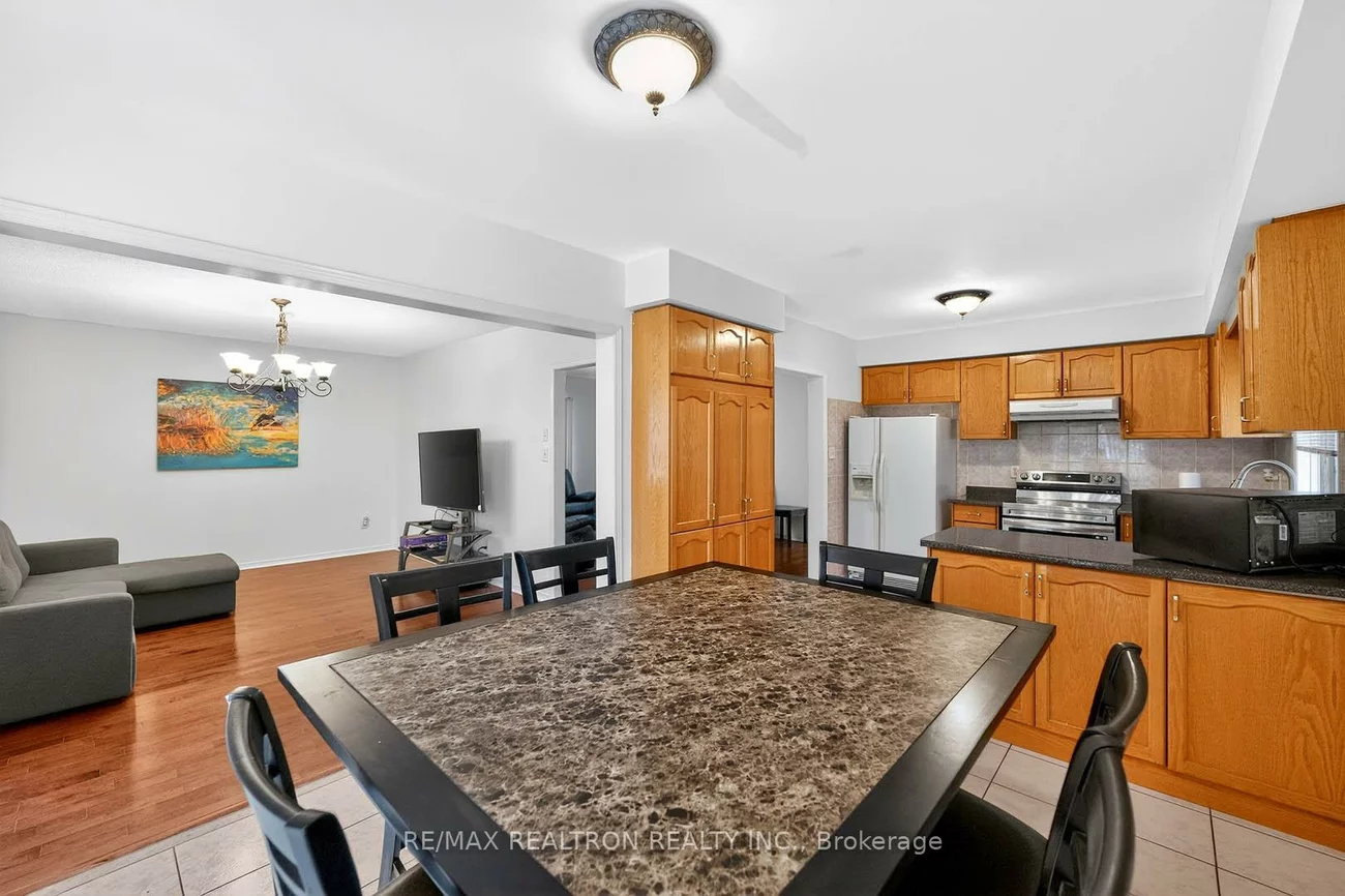 16, Pacific Wind, Sandringham-Wellington, Brampton