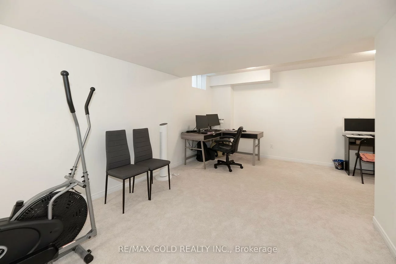 84, Honeyview, Bram East, Brampton