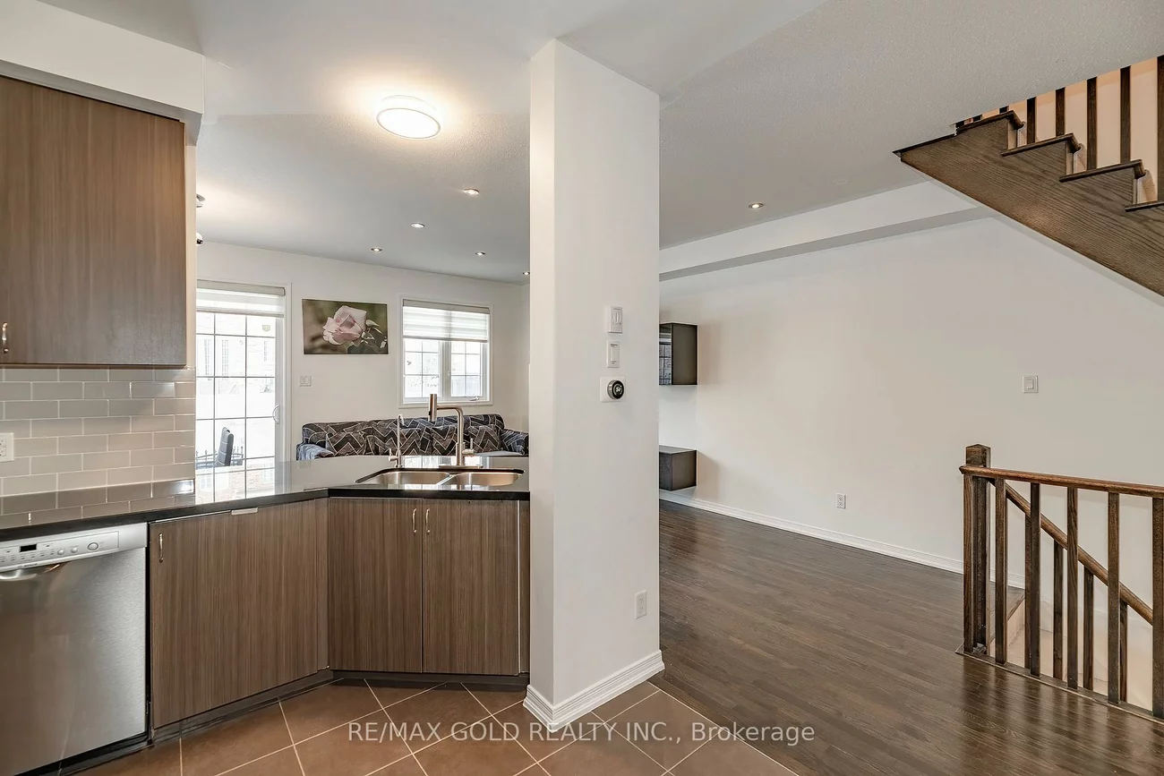 84, Honeyview, Bram East, Brampton