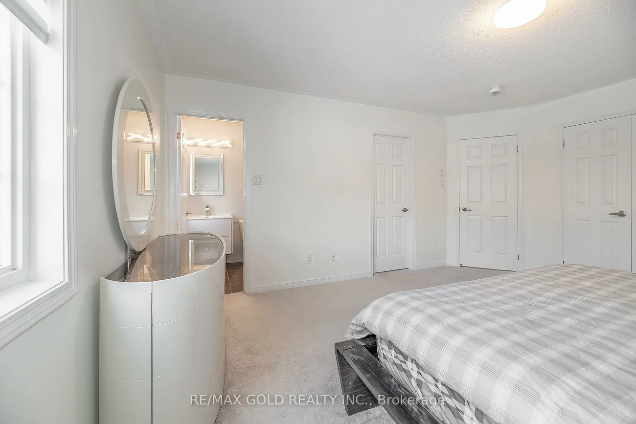 84, Honeyview, Bram East, Brampton