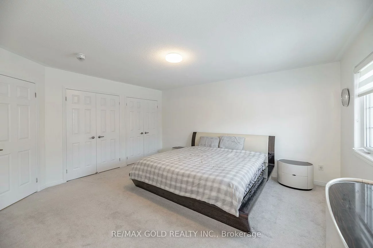 84, Honeyview, Bram East, Brampton