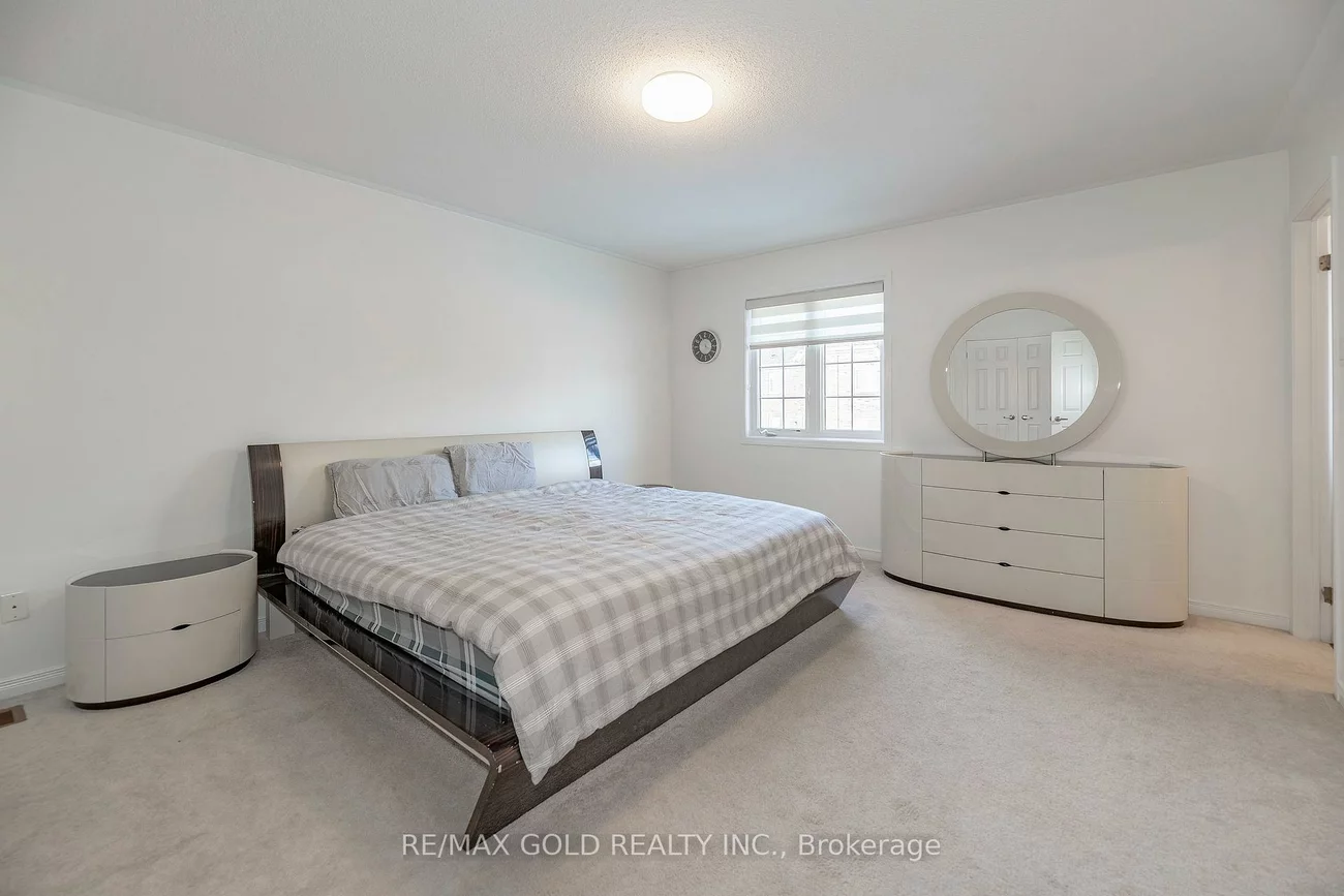 84, Honeyview, Bram East, Brampton