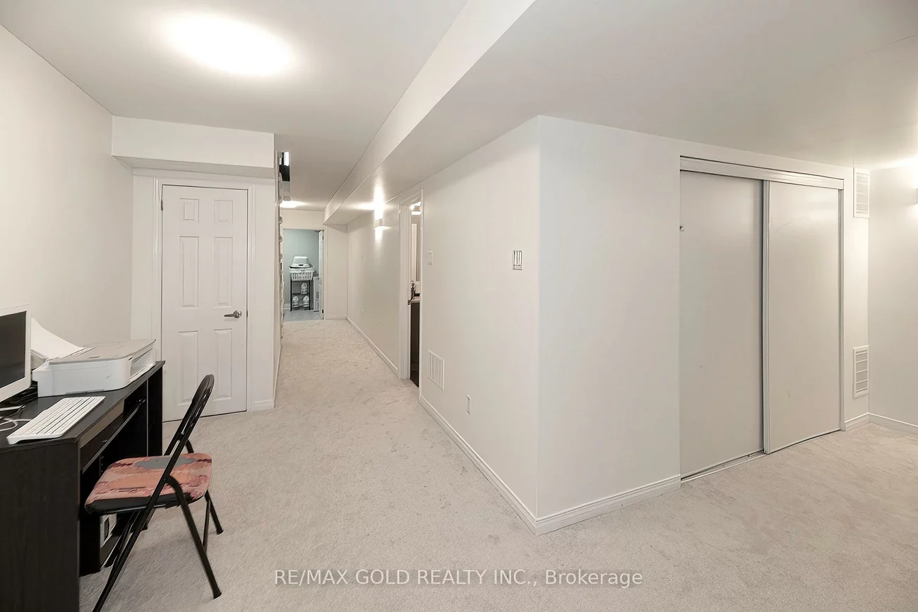 84, Honeyview, Bram East, Brampton