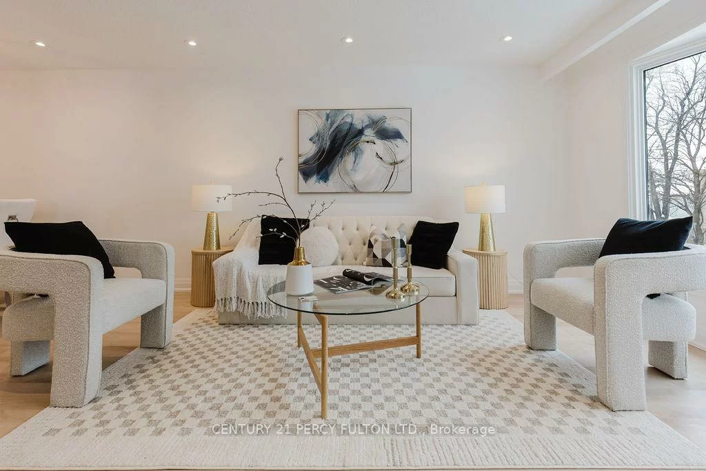 11, Bay Crest, Heart Lake East, Brampton