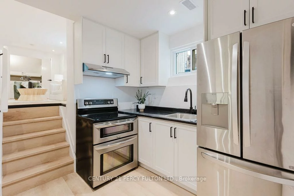 11, Bay Crest, Heart Lake East, Brampton