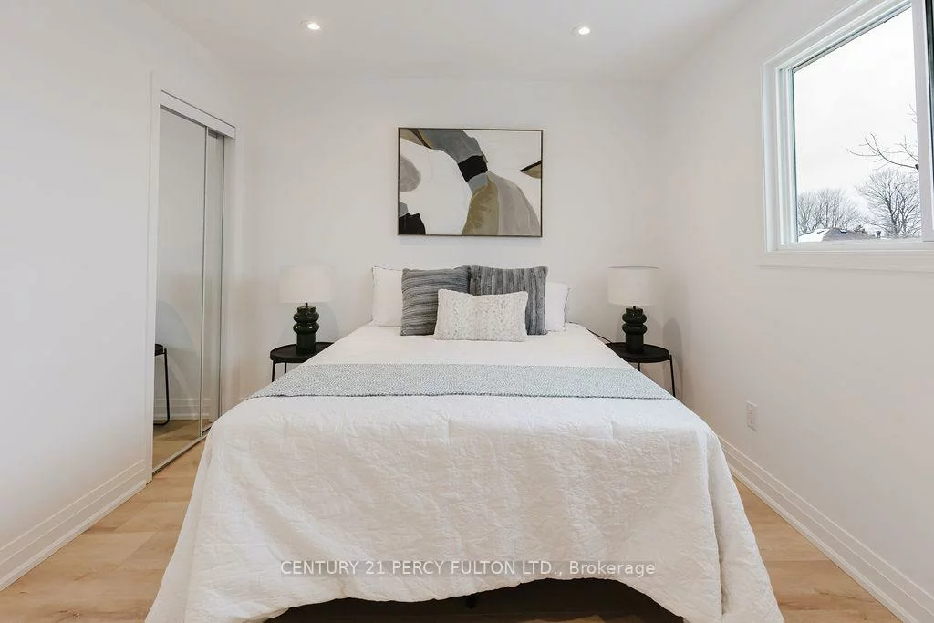 11, Bay Crest, Heart Lake East, Brampton