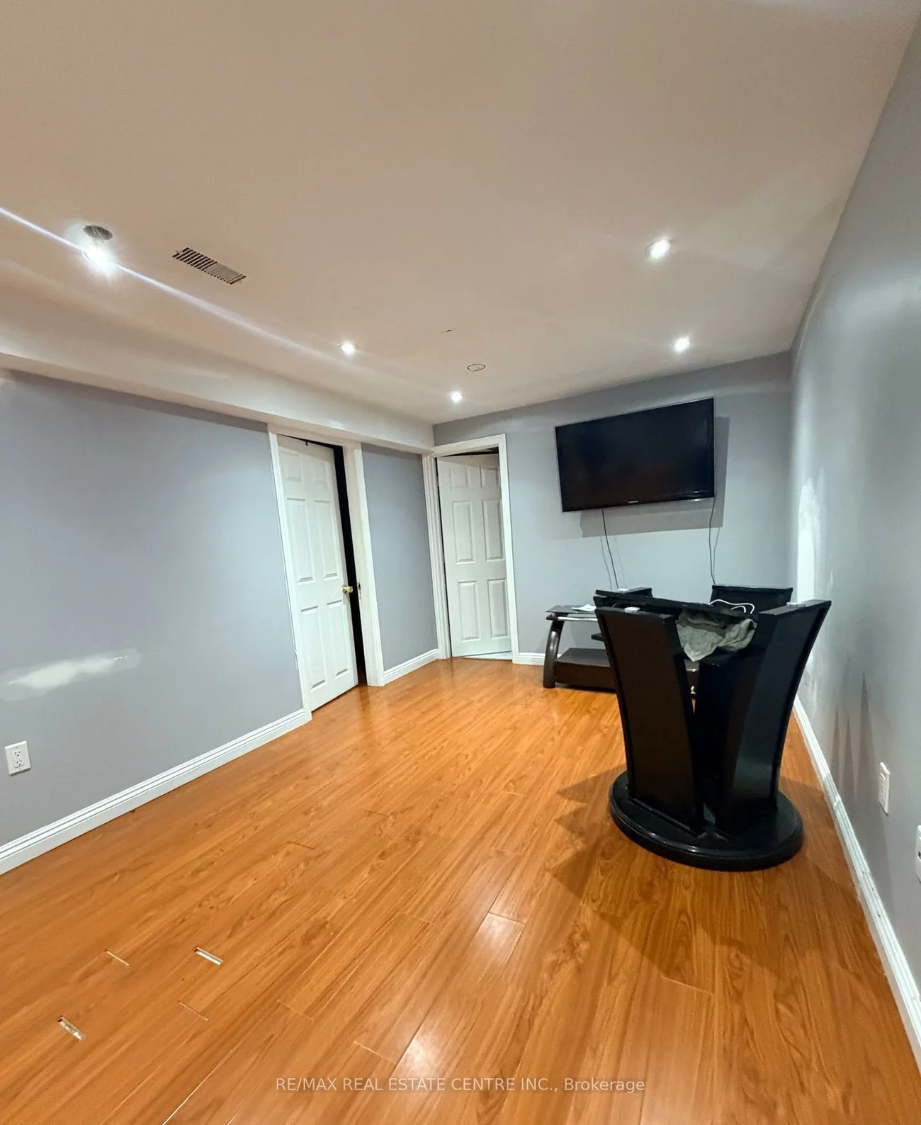 23, Capistro, Fletcher's Meadow, Brampton