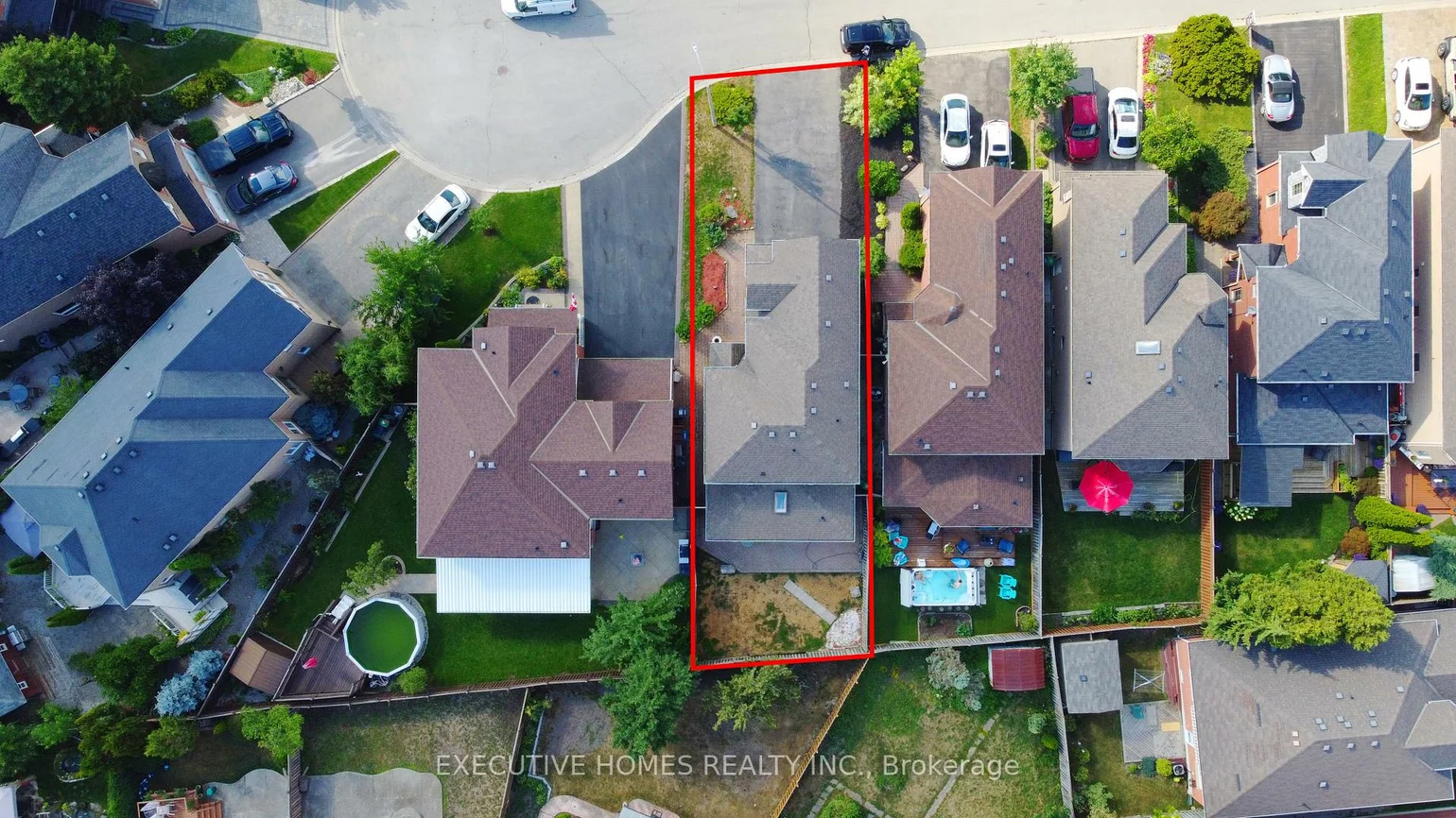 10, Safari, Snelgrove, Brampton