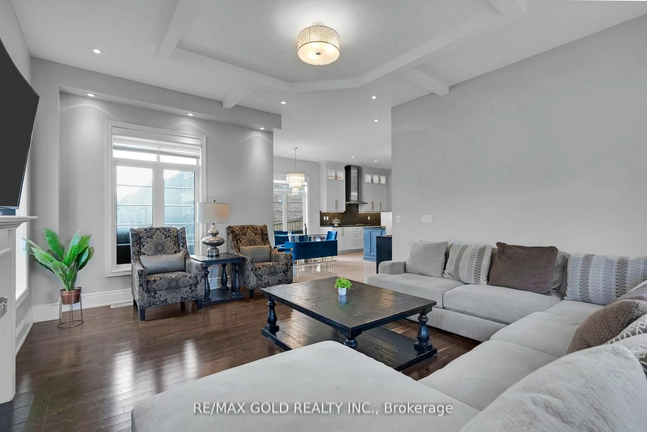 34, Rhapsody, Vales of Castlemore, Brampton