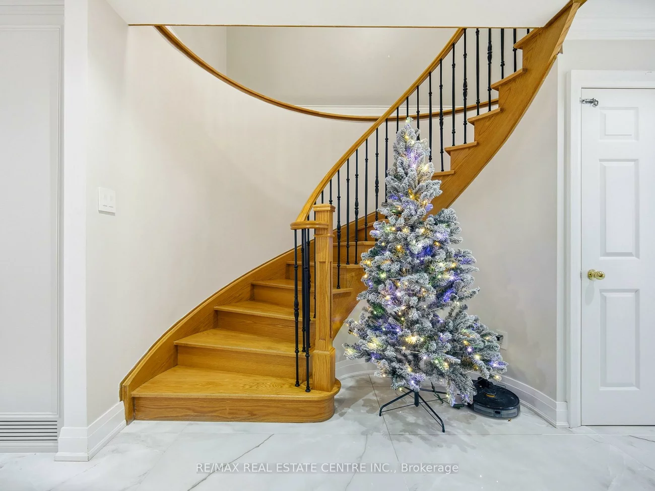 6, Mannel, Fletcher's West, Brampton