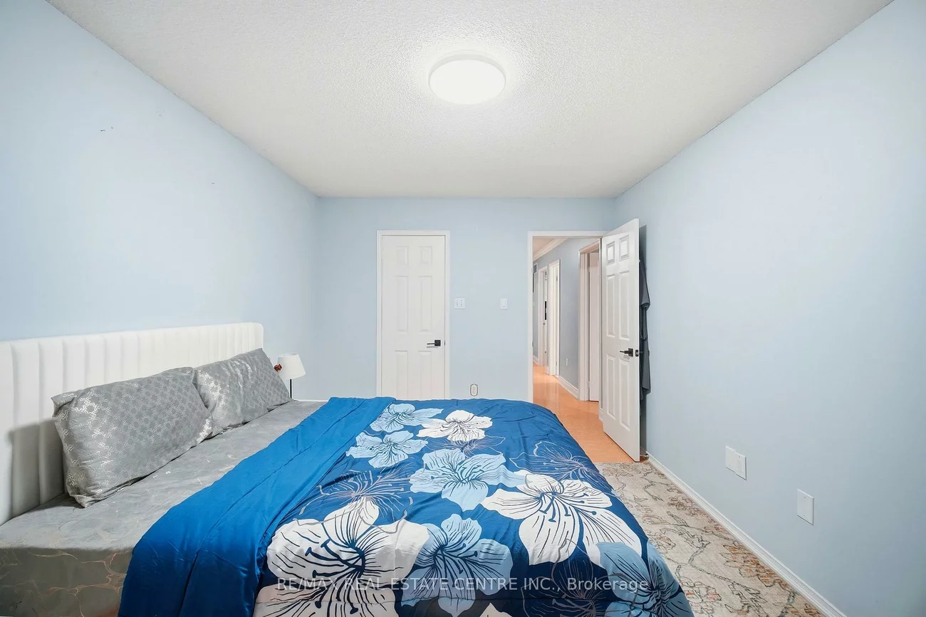 6, Mannel, Fletcher's West, Brampton