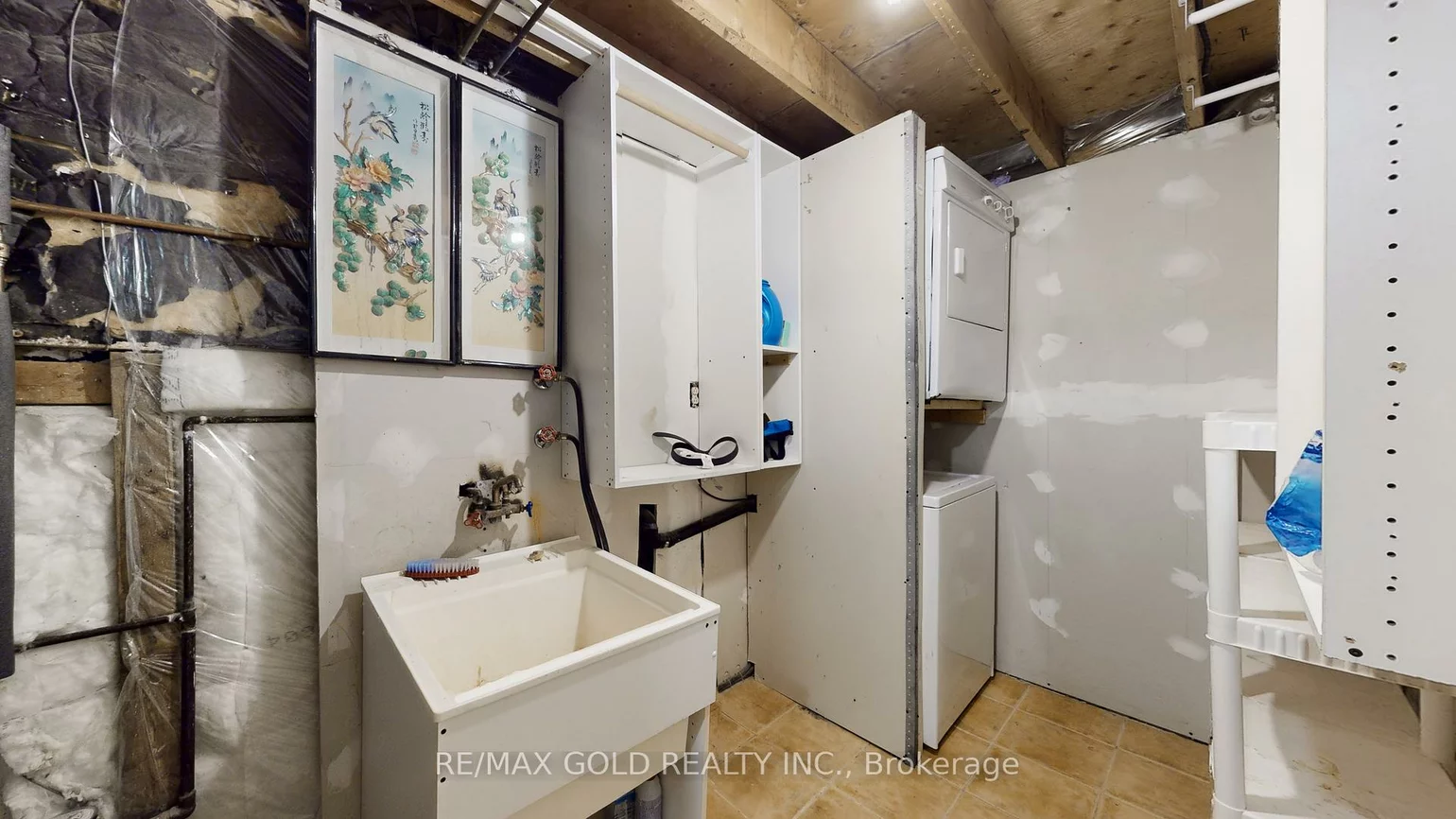 3, Hemlark, Central Park, Brampton