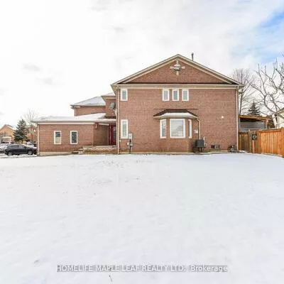 100, Alaskan Summit, Sandringham-Wellington, Brampton