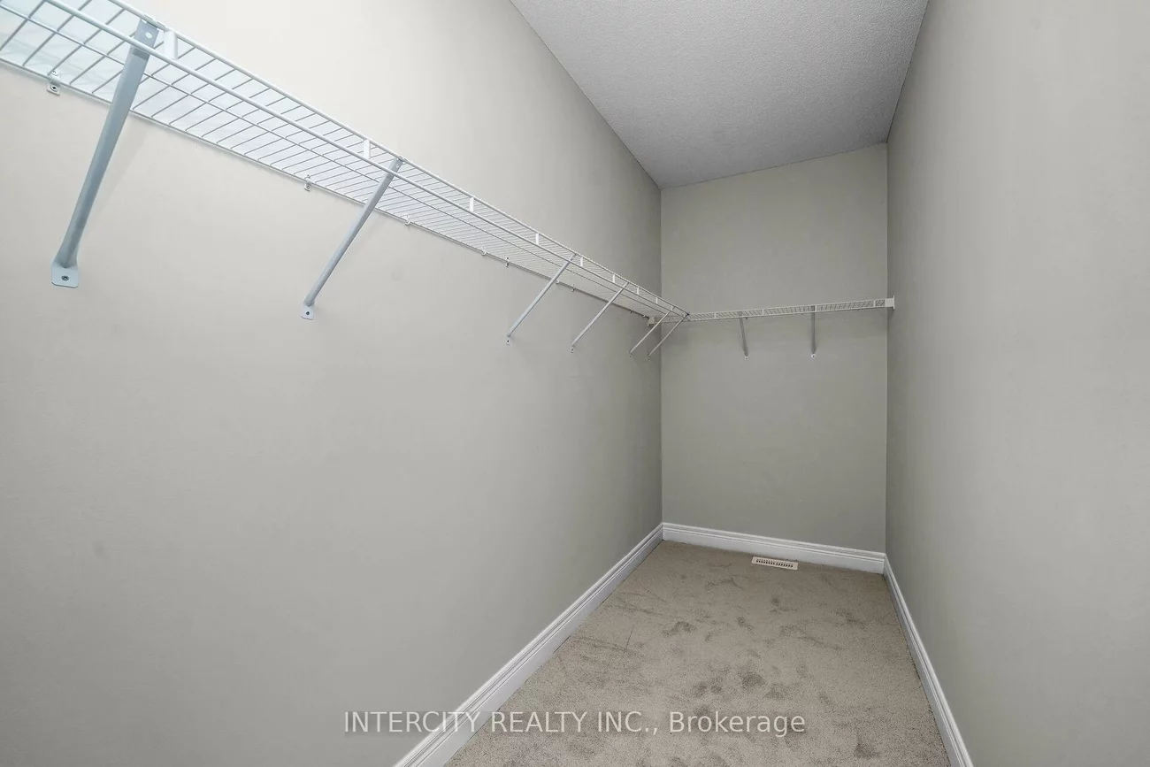 20, Kessler, Sandringham-Wellington, Brampton