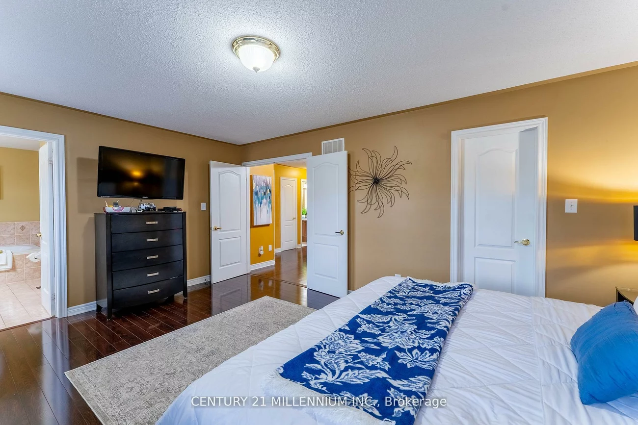 64, Executive, Sandringham-Wellington, Brampton