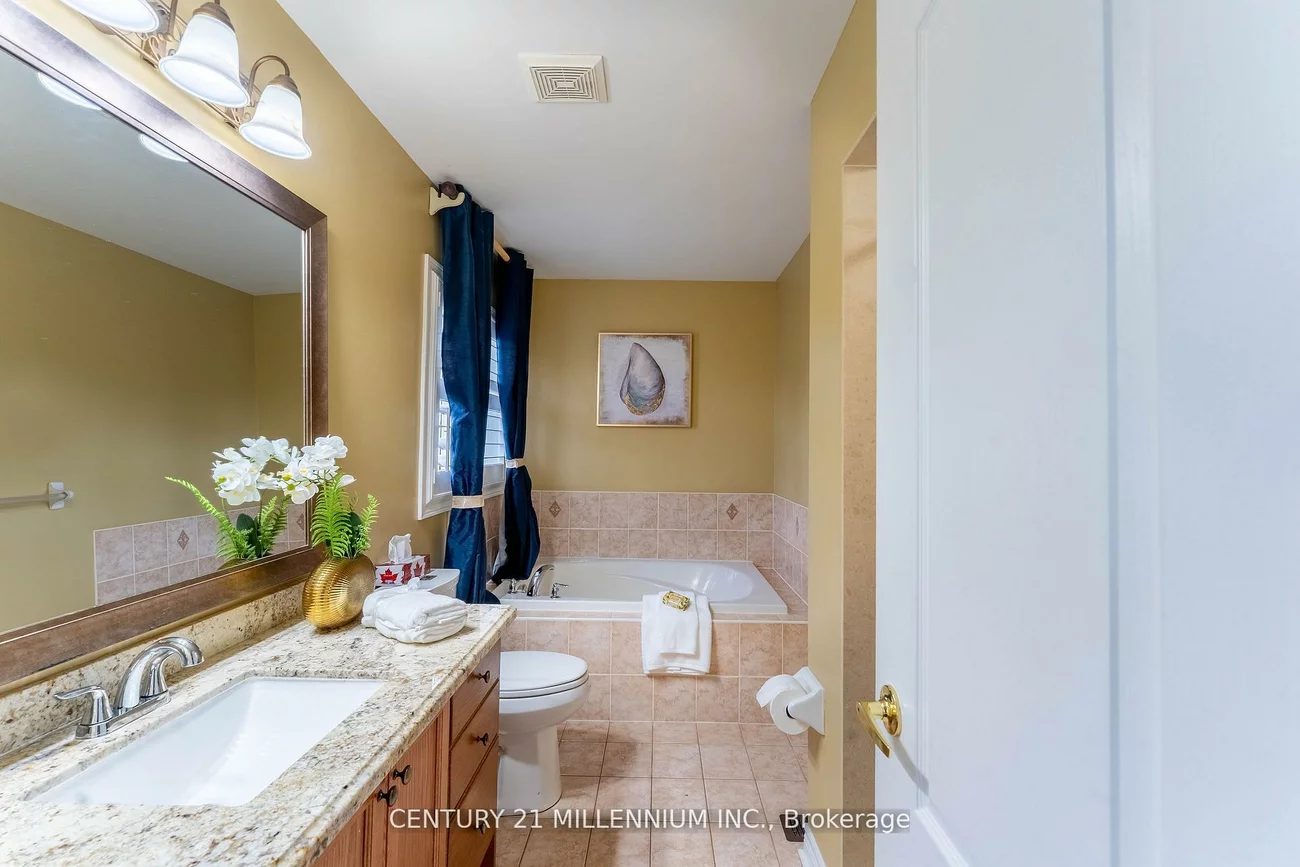 64, Executive, Sandringham-Wellington, Brampton