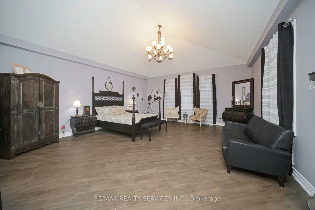 74, Leeward, Westgate, Brampton