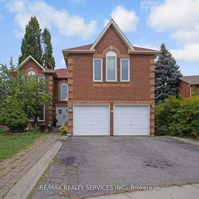 74, Leeward, Westgate, Brampton