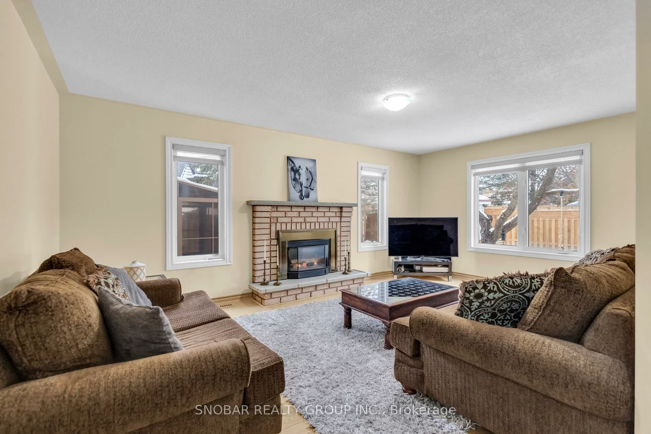 50, Ravenscroft, Snelgrove, Brampton