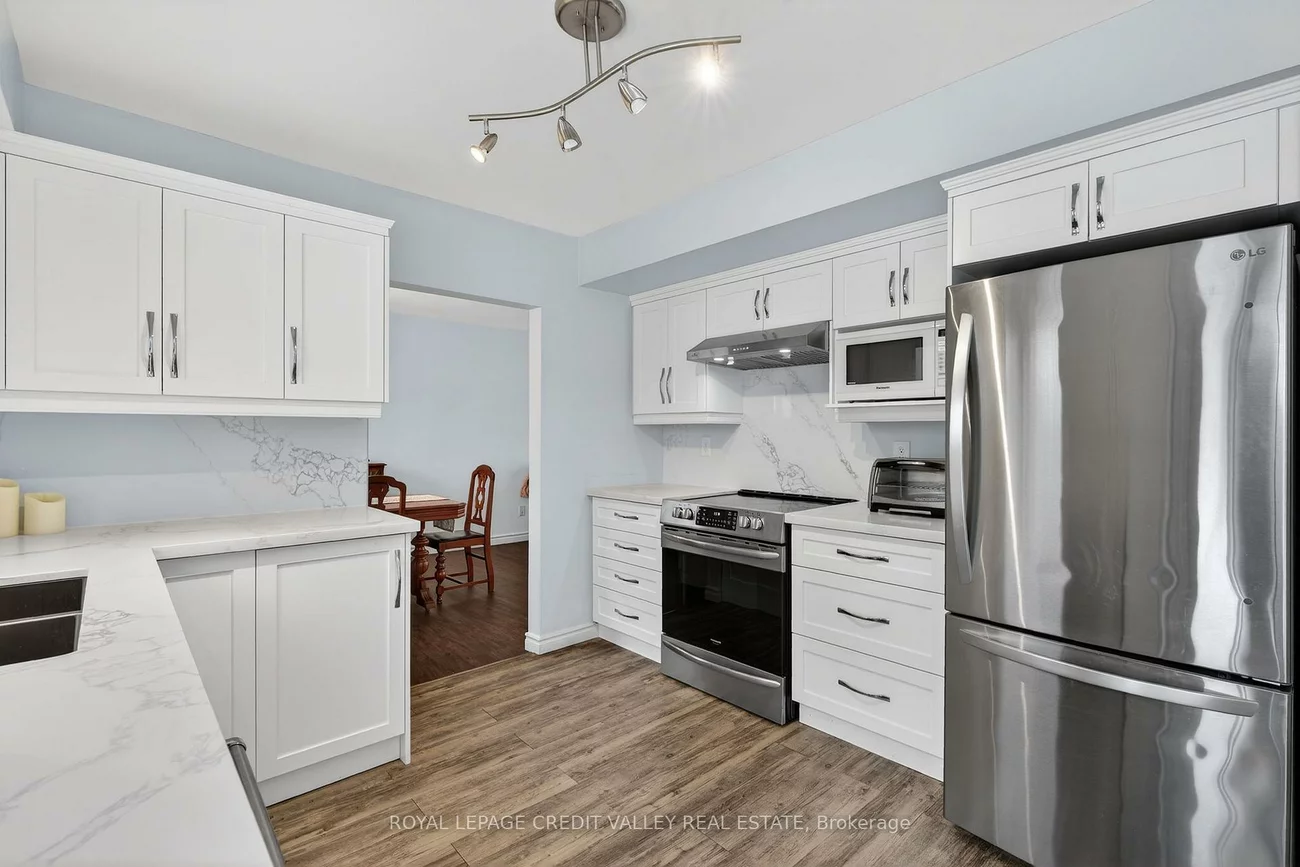 43, Benton, Brampton East, Brampton