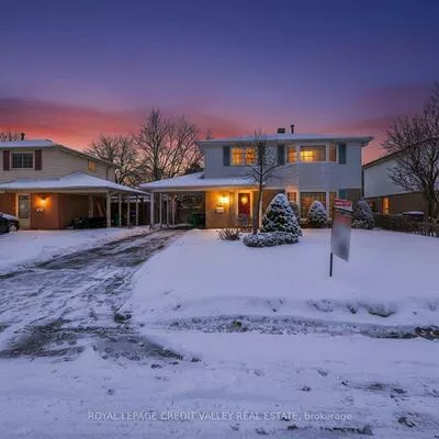 43, Benton, Brampton East, Brampton