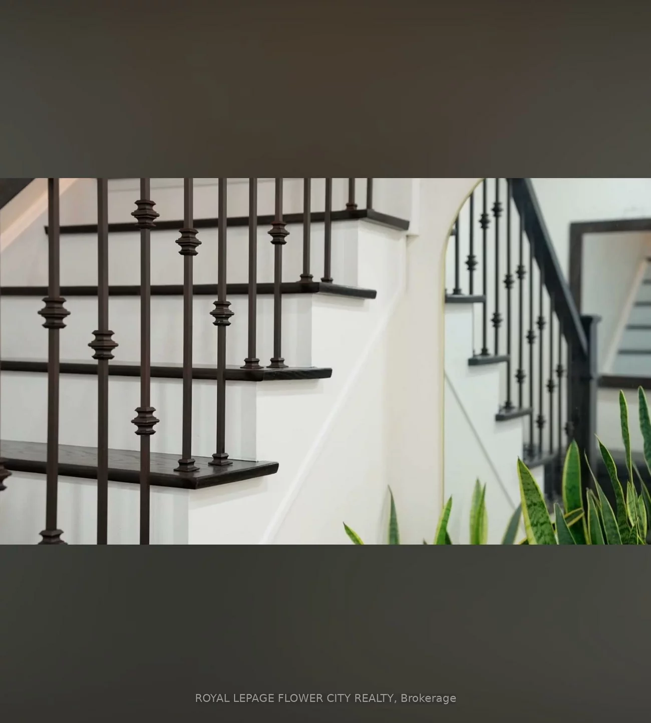 32, Payton, Fletcher's Creek South, Brampton