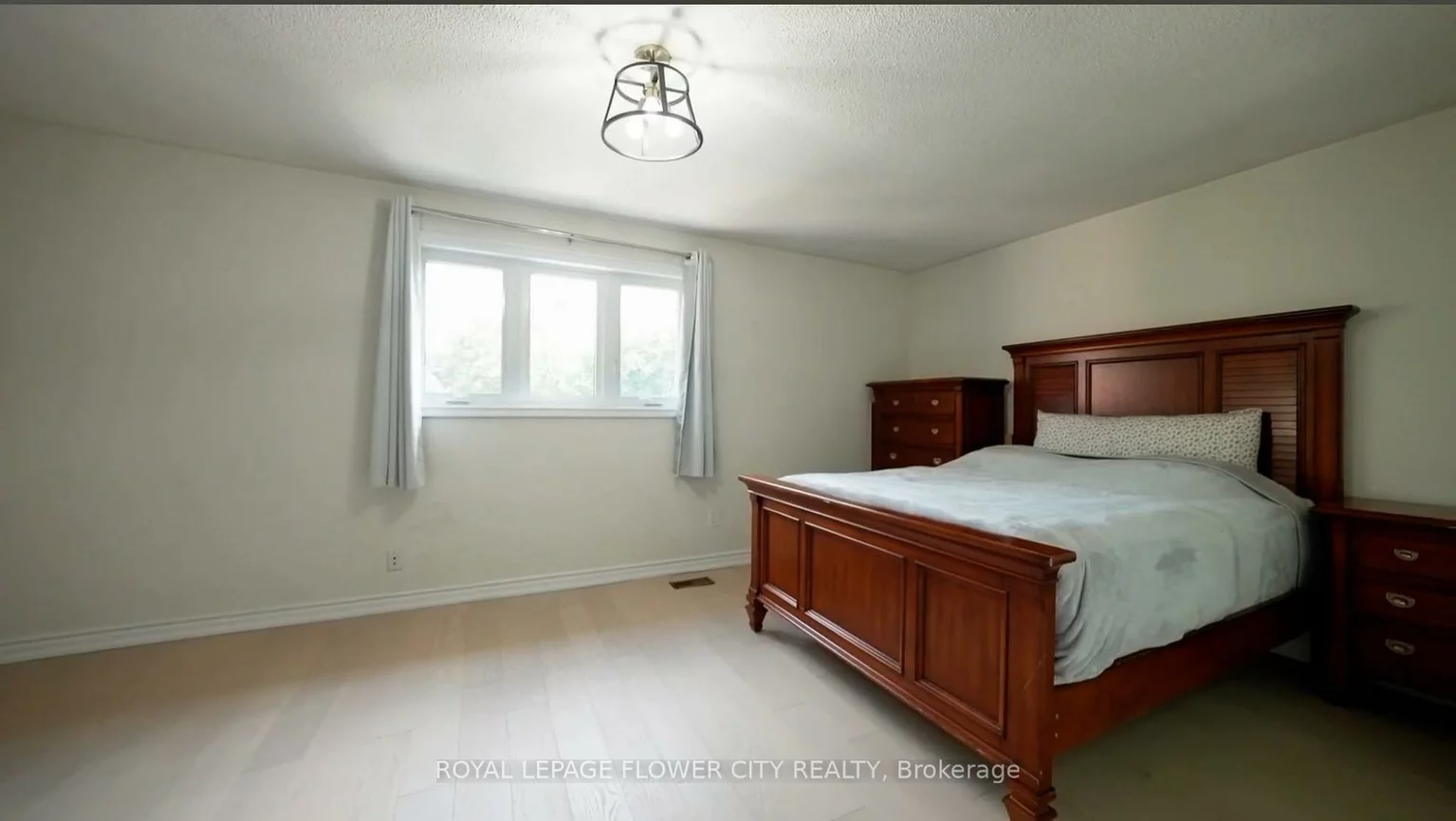 32, Payton, Fletcher's Creek South, Brampton