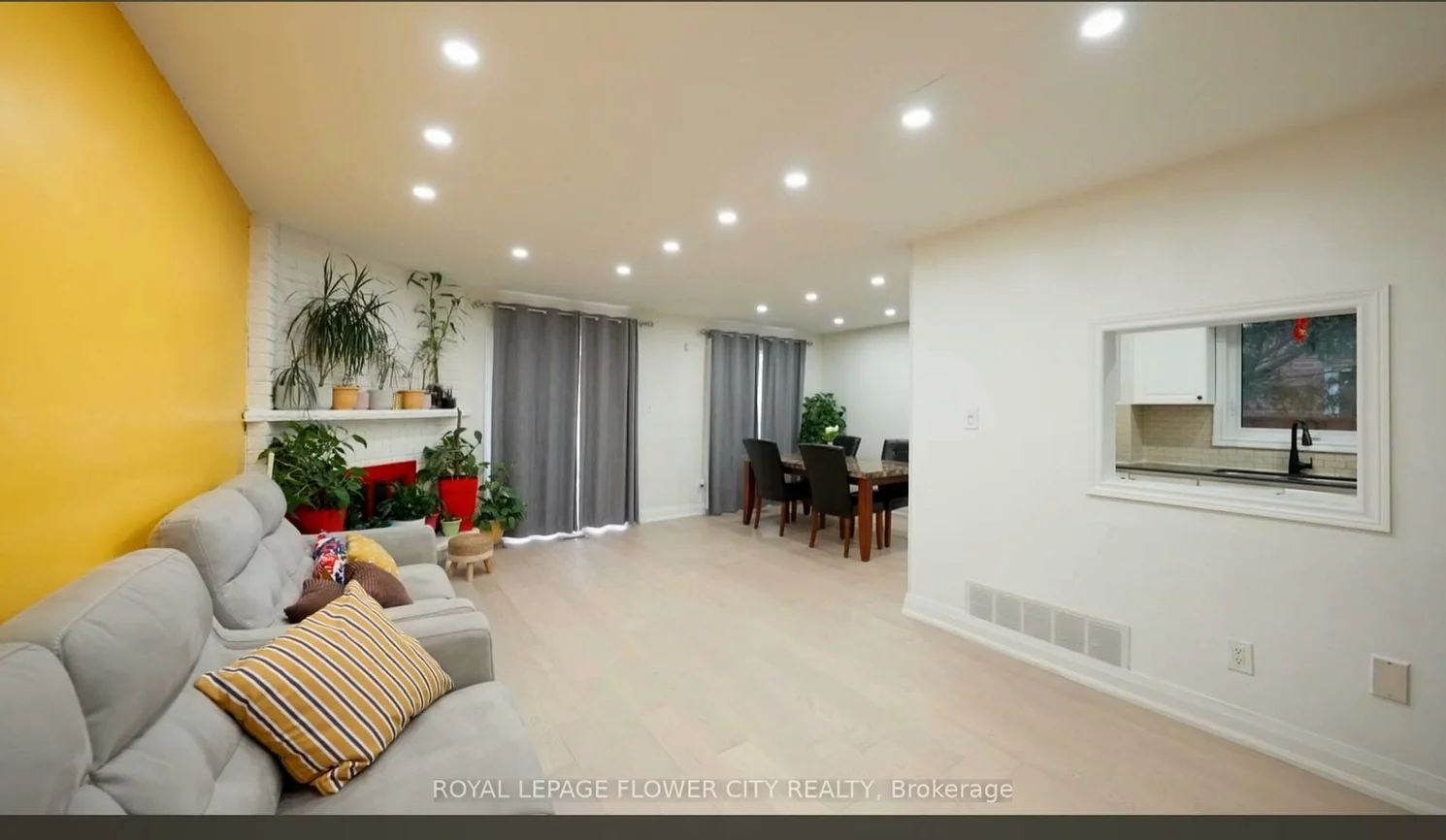 32, Payton, Fletcher's Creek South, Brampton