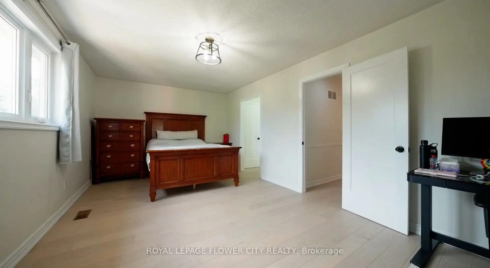 32, Payton, Fletcher's Creek South, Brampton