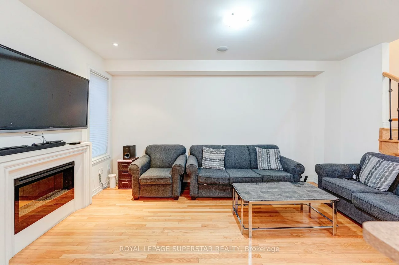 22, Merrickville, Bram West, Brampton