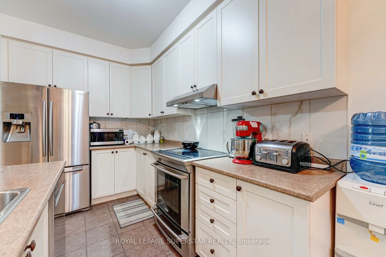 22, Merrickville, Bram West, Brampton